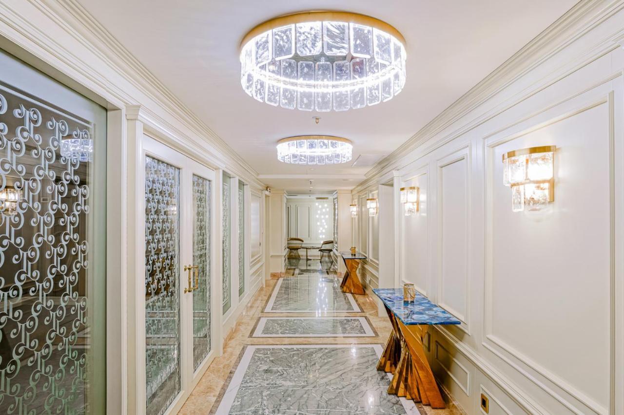 Tsar Palace Luxury Hotel&SPA Pushkin Bagian luar foto